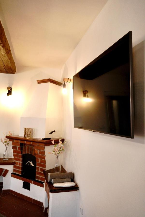 APARTMÁNY za divadlem Broumov Exterior foto